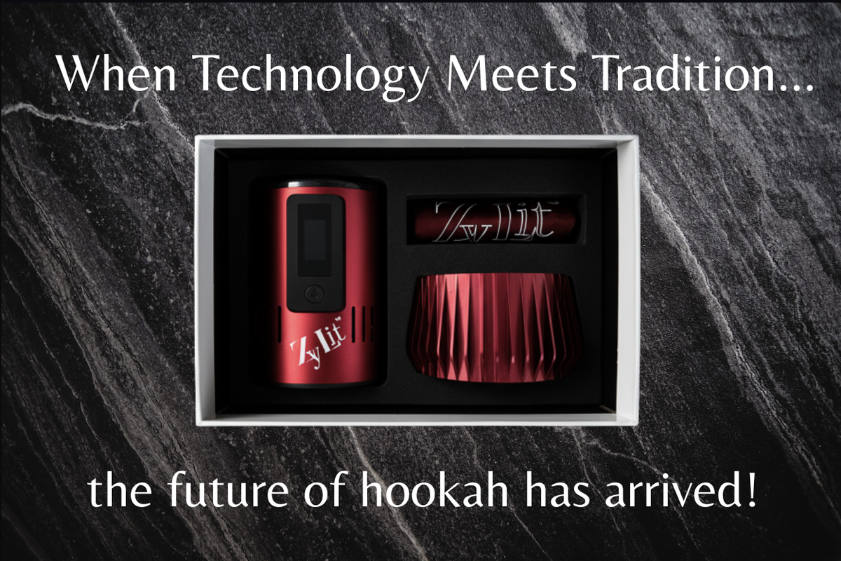Discover precision heating with the ZYLIT Electronic Hookah Head by LITVAAZ, an advanced electronic heat management device (eHMD) designed to bring effortless control to your shisha sessions. The ZYLIT electronic heat management device replaces charcoal with controlled electric heating, combining thoughtful design, intelligent temperature management, and a premium metal exterior.